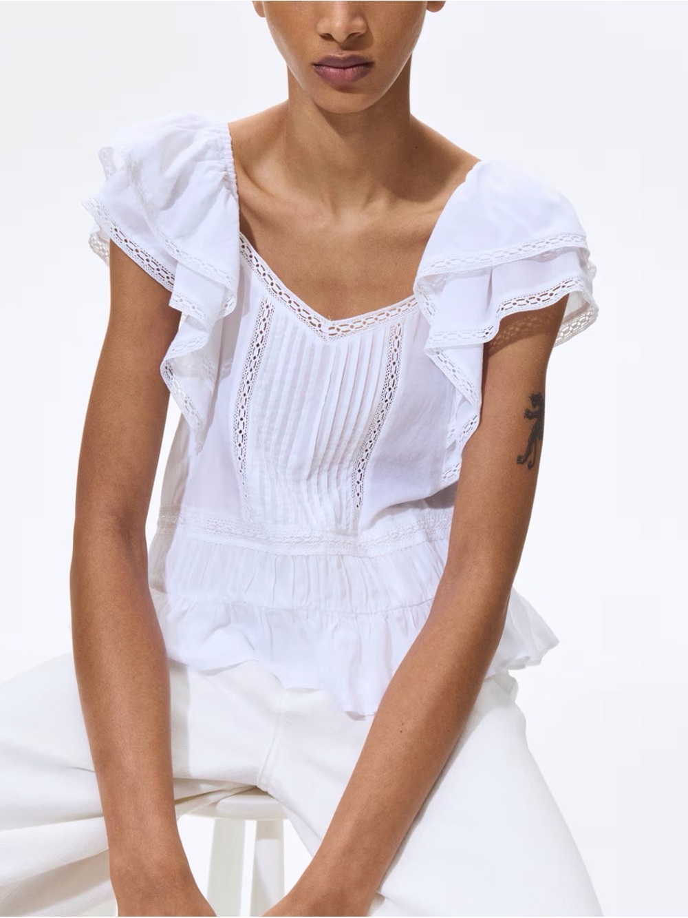H&M White Ruffle Lace Trim Blouse